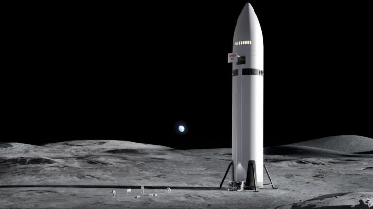 A city on the moon: Why SpaceX shifted its focus away from Mars A city on the moon: Why SpaceX shifted its focus away from Mars