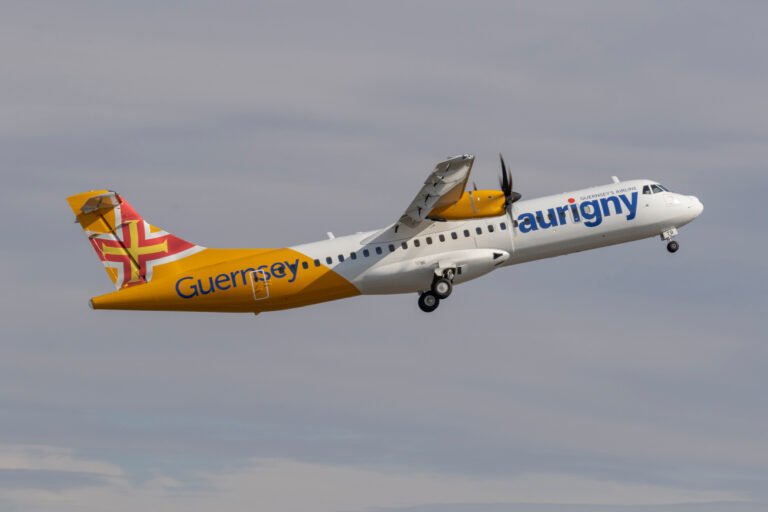 Aurigny ATR 72 electrical failure under investigation