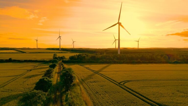 Iowa Bill Would Require Aircraft-Activated Lights On Wind Turbines Iowa Bill Would Require Aircraft-Activated Lights On Wind Turbines