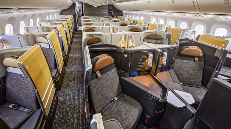Is It True That American Airlines’ Flagship Suites Cost Less Than Flagship Business? Is It True That American Airlines’ Flagship Suites Cost Less Than Flagship Business?