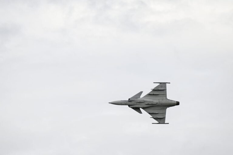 Saab floats Gripen production hub in Canada, if Ottawa were willing Saab floats Gripen production hub in Canada, if Ottawa were willing