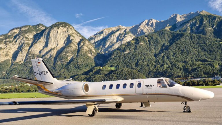 Unterwegs mit der Tyrol Air Ambulance Unterwegs mit der Tyrol Air Ambulance