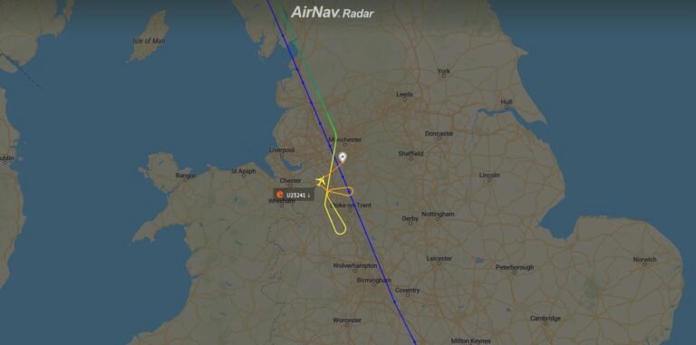 easyJet A320 out of service following emergency landing in Manchester and recurring technical failures easyJet A320 out of service following emergency landing in Manchester and recurring technical failures