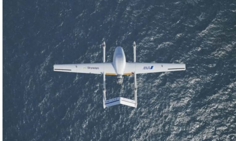Indische Flugzeuge in Frankreich für Garuda 2019