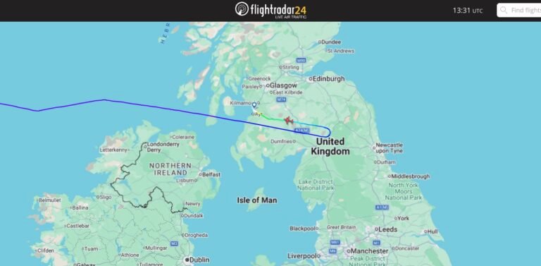An US Air Force heavy airlifter Boeing C-17A from USA to Europe declared an emergency over UK An US Air Force heavy airlifter Boeing C-17A from USA to Europe declared an emergency over UK