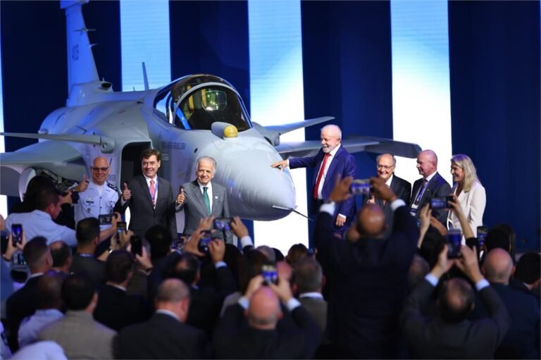 Embraer, Saab and the Brazilian AF Unveiled the 1st Gripen E