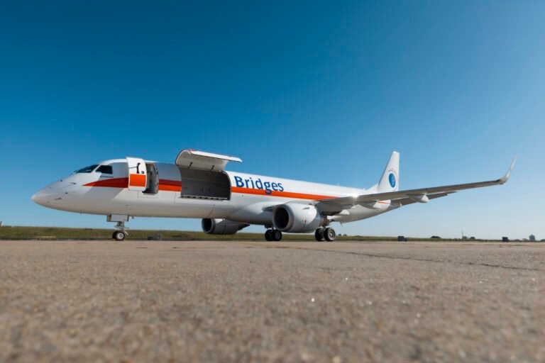 Bridges Air Cargo E190F (Embraer)