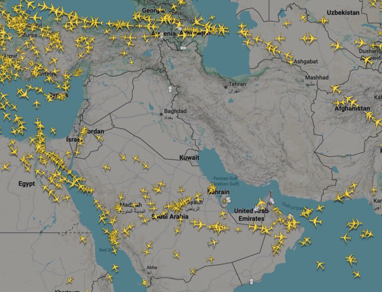 Flughäfen Dubai und Doha geschlossen, Airlines stoppen Betrieb