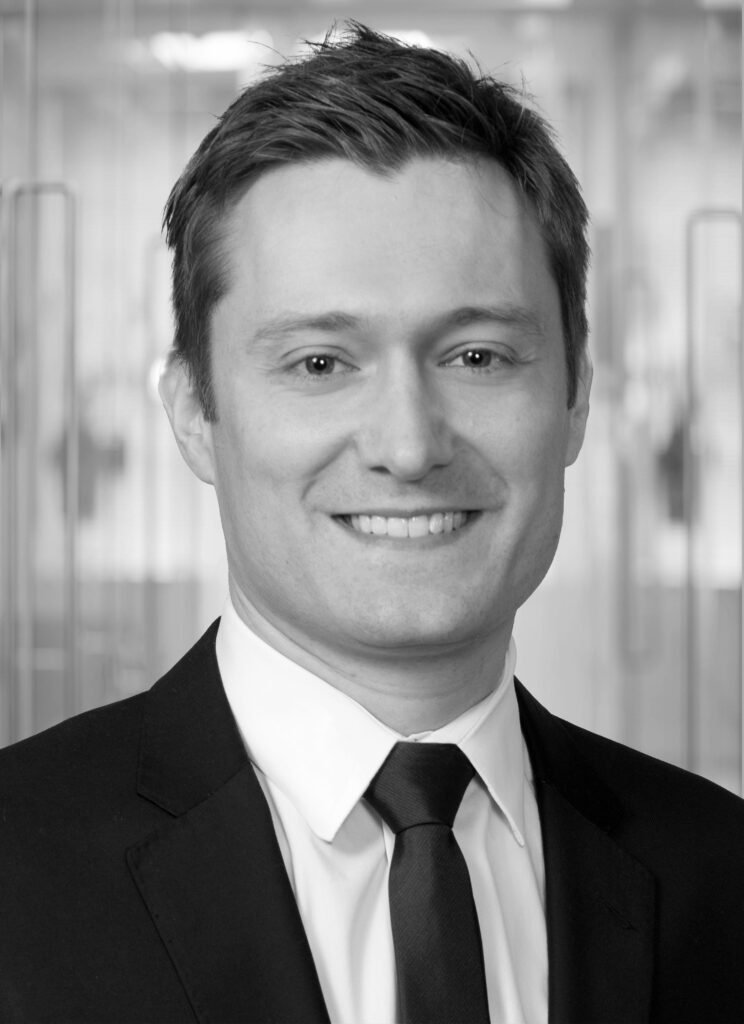 Helicopter leasing company launches born from LCI and Macquarie RotorHub International