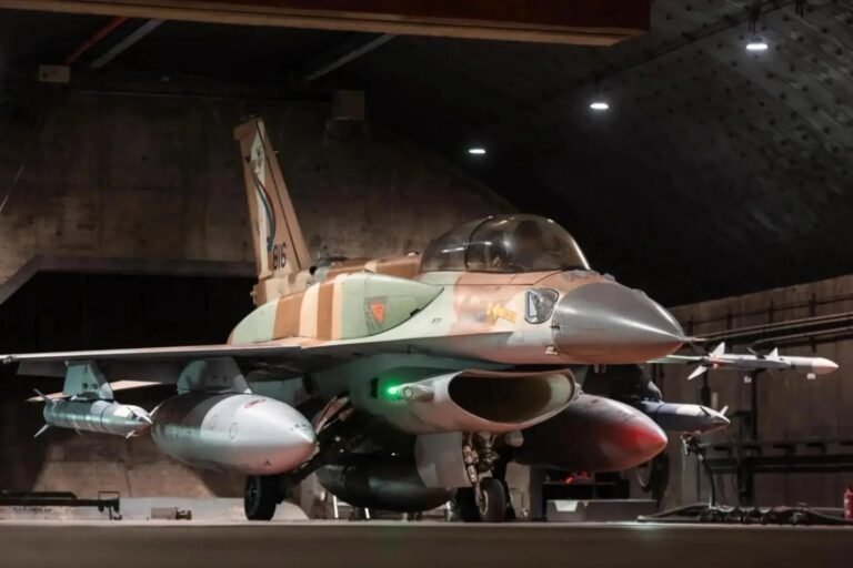F-16I carrying Rampage missile