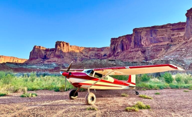 The Recreational Aviation Foundation and Bureau of Land Management have renewed a memorandum of understanding on how to protect backcountry airstrips. [Credit: Recreational Aviation Foundation/Ben Carlson]