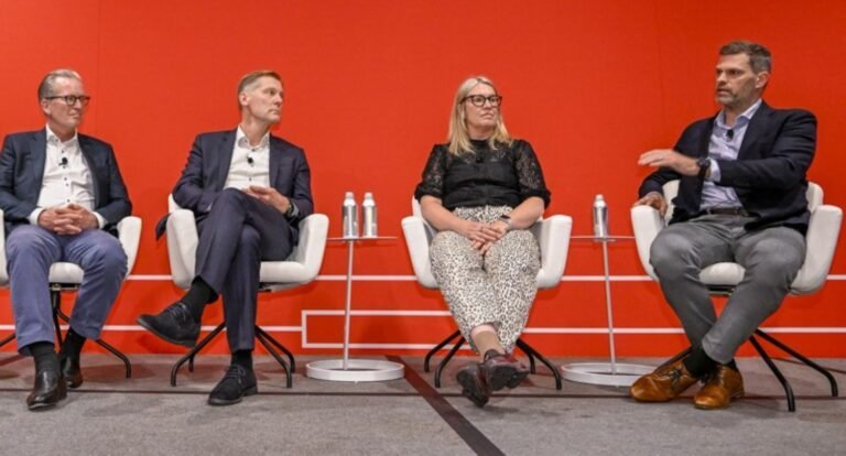 Journal of Commerce Logo