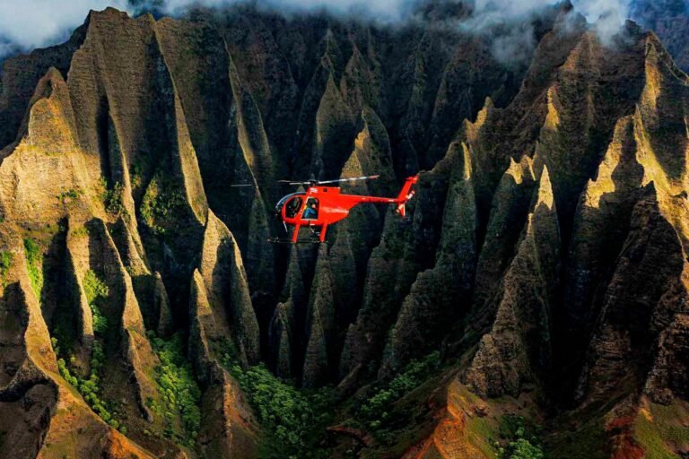 Three die in Kauai MD 500 tour helicopter crash