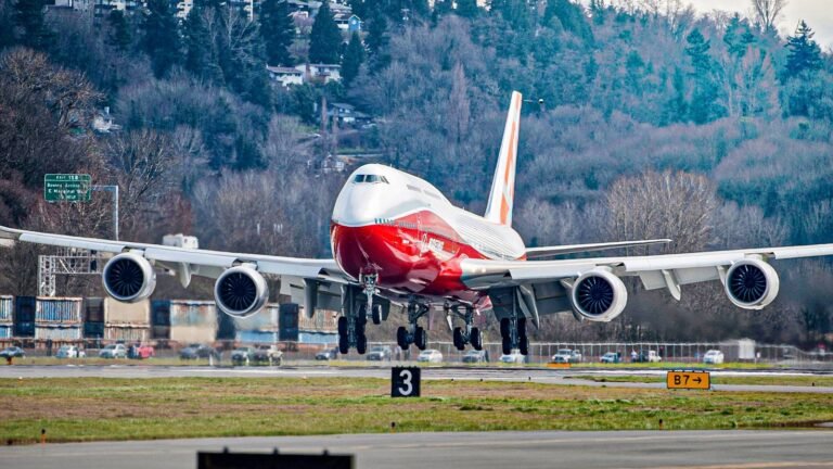 Why Doesn’t The World’s Fastest Commercial Aircraft Have Winglets? Why Doesn't The World's Fastest Commercial Aircraft Have Winglets?