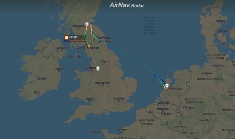 easyJet U27835 to Edinburgh is declaring an emergency due to low fuel and diverting easyJet U27835 to Edinburgh is declaring an emergency due to low fuel and diverting