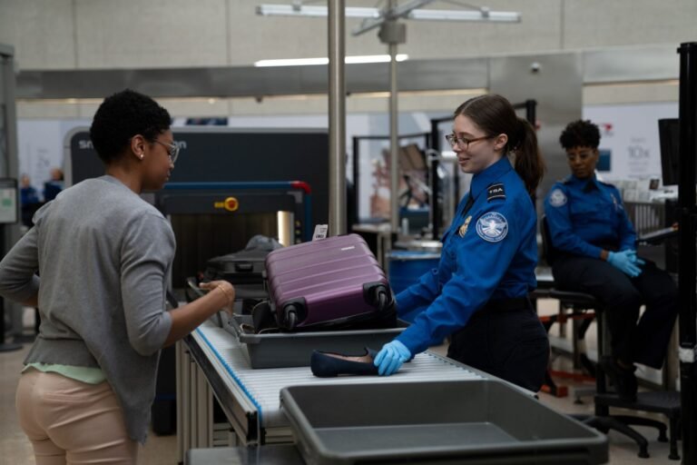 Airport security lines ease after TSA pay resumes