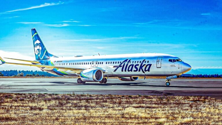Alaska Airlines Facing $75,000 Lawsuit, Parents Allege Girl Was Burned By Hot Tea Inflight Alaska Airlines Facing $75,000 Lawsuit, Parents Allege Girl Was Burned By Hot Tea Inflight
