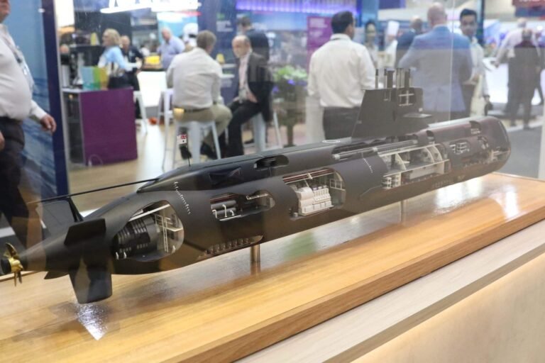 Australia readies itself for high-risk submarine life extension for Collins-class