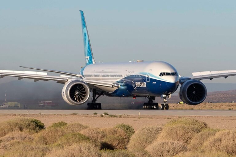 Braking tests with a 777-9 at Edwards Air Force Base