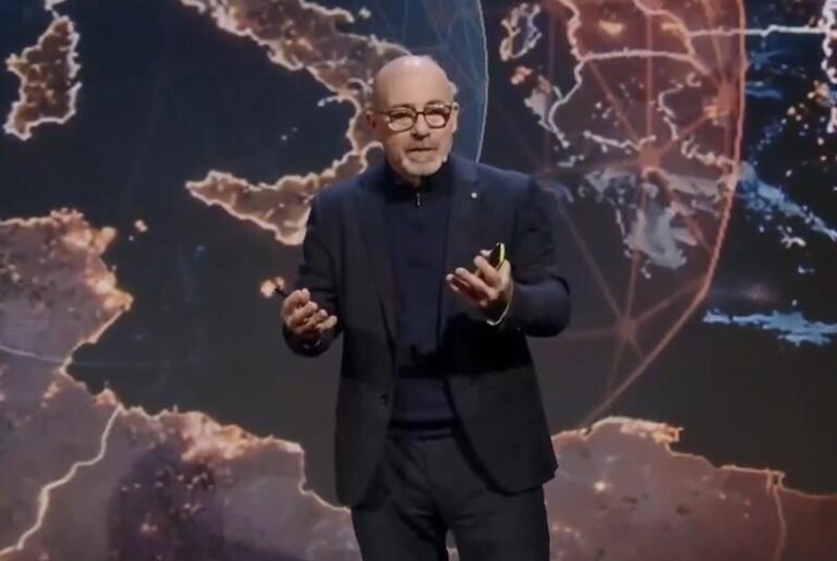 Leonardo CEO Roberto Cingolani discusses the Michelangelo Dome during a recent investor briefing