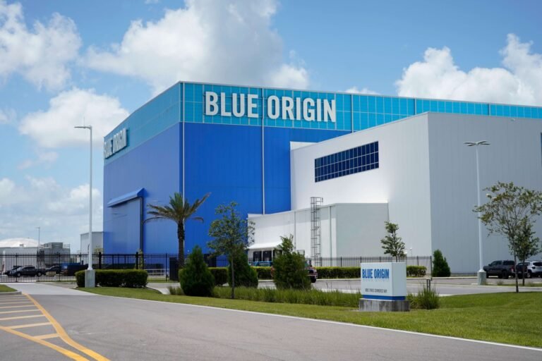 FAA grounds Blue Origin New Glenn rocket