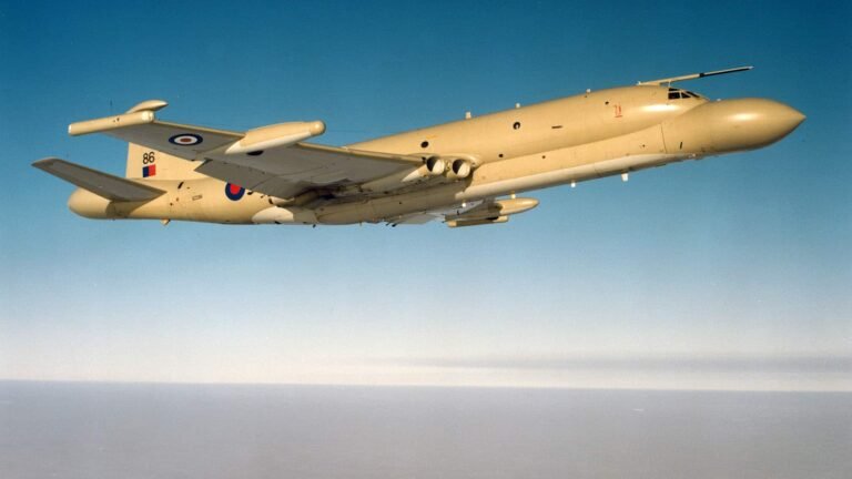 Großbritanniens exotisches Frühwarnflugzeug – Nimrod AEW als Millionengrab Fliegende Nimrod AEW