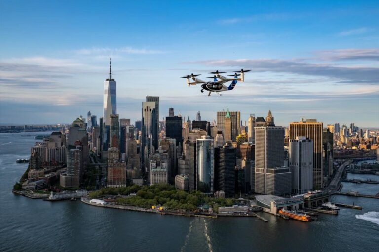 Joby flies electric air taxi in New York