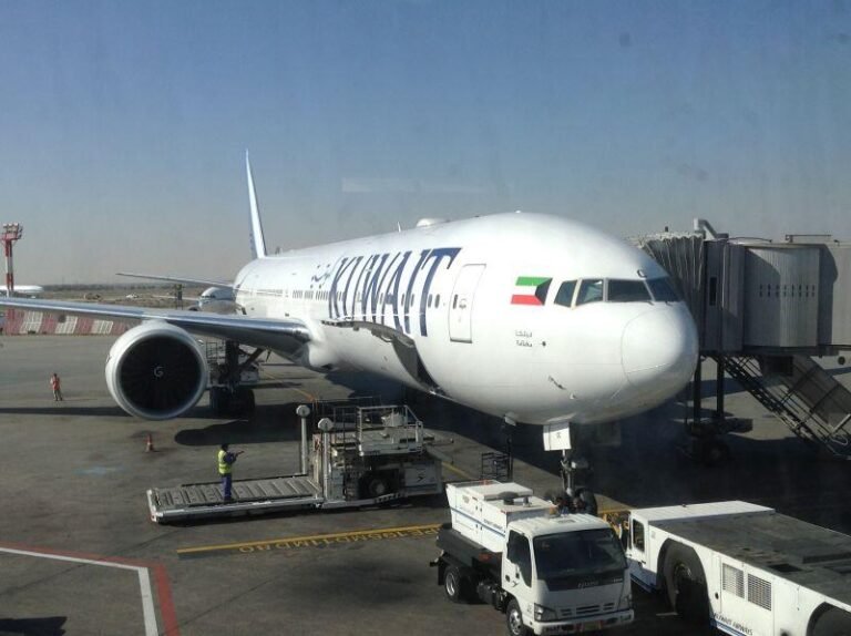 Kuwait Airways Boeing 777-300ER