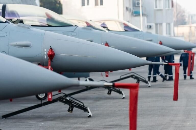 lockheed martin f-16s