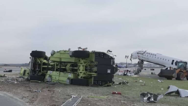 NTSB Says LaGuardia Firefighter Heard ATC’s "Stop" Plea, But Didn’t Know Who It Was For