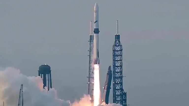 New Glenn rocket launching