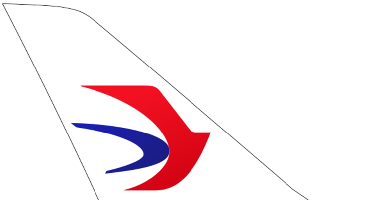 Airbus A350 von China Eastern stößt in Shanghai gegen Fluggastbrücke