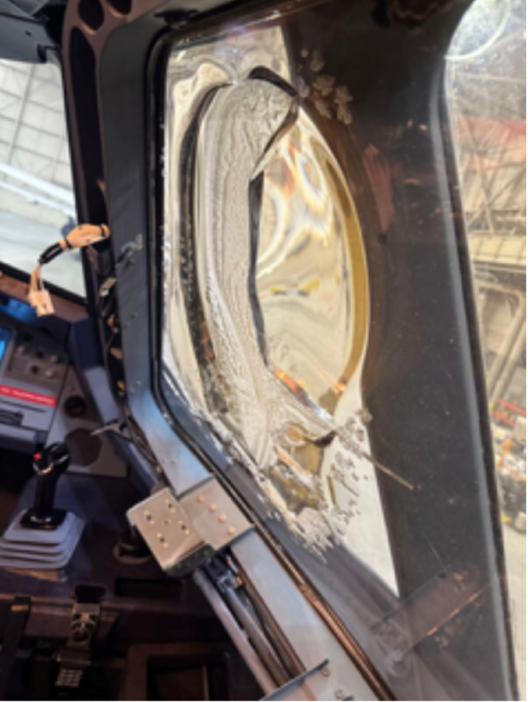 Airbus Urges Use Of Certified Accessories Only On Cockpit Windows Airbus window