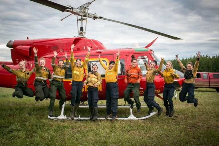 Cash injection gives Canadian wildfire agencies increased access to aircraft
