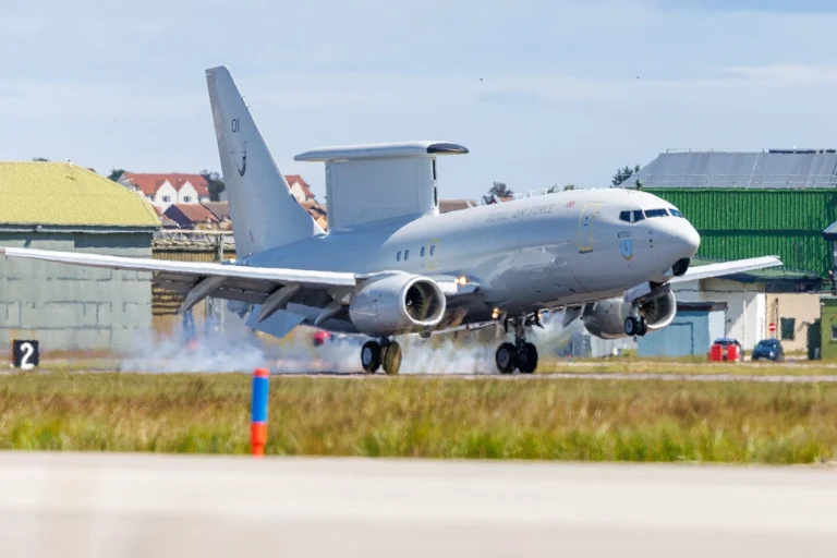 E-7 Wedgetail arrives at RAF Lossiemouth for test phase Air Data News