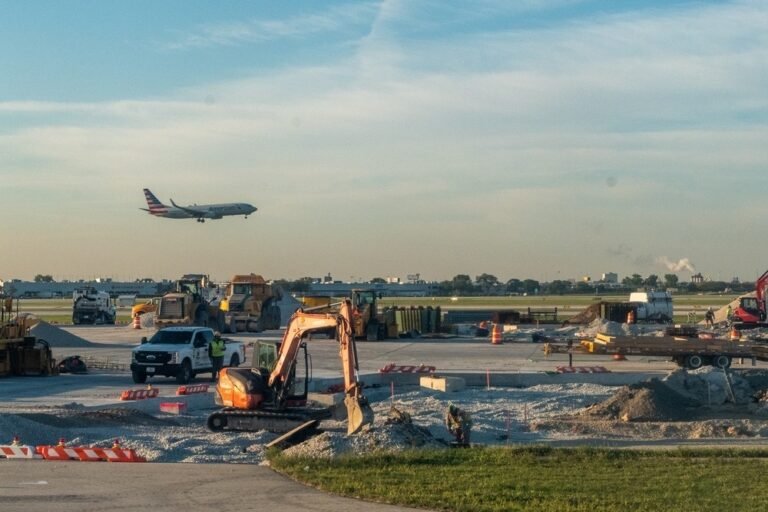 FAA Awards $523 Million For Airport Infrastructure FAA Awards $523 Million For Airport Infrastructure