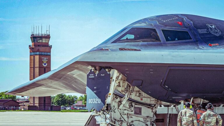 How The B-2 Spirit's Low-Observable Coating Protects The Aircraft From Ground-Based Radar Systems