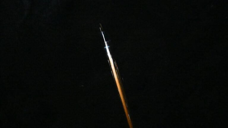 'It was quite a light show!' NASA astronaut spies dramatic fireball from the International Space Station (photos)