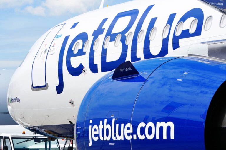 JetBlue plans first Venezuela route JetBlue plans first Venezuela route