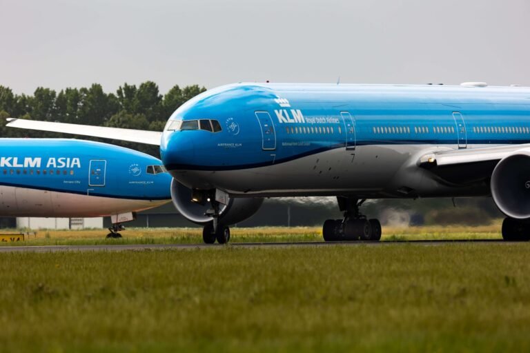 KLM flight attendant hospitalized after hantavirus exposure