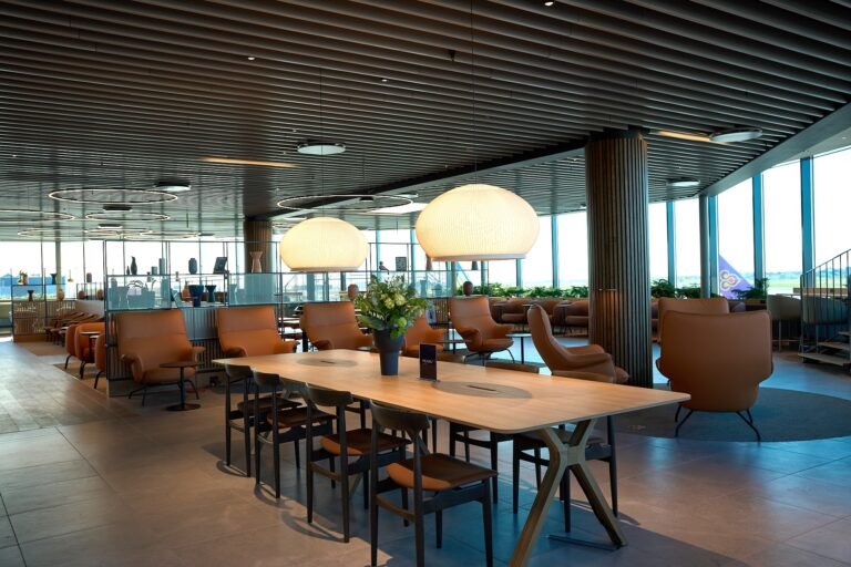 Menzies Aviation opens refurbished Pearl Lounge at Copenhagen Airport.