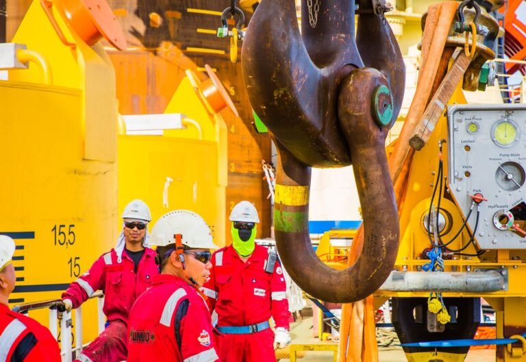 New heavy lift vessels for Jumbo
