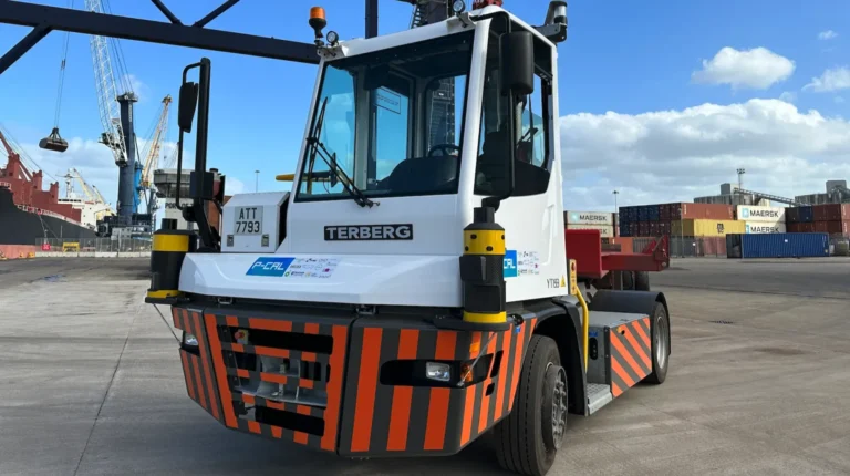 P-CAL project demonstrates autonomous logistics in live port environment