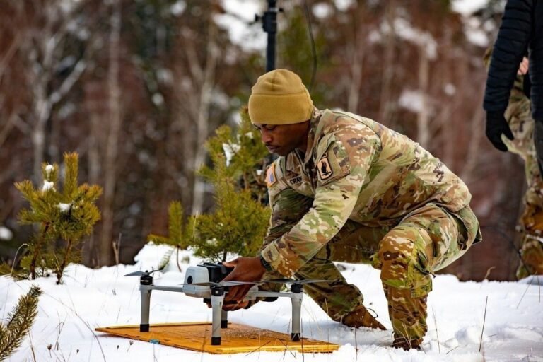 Pentagon Backs AI Counter-Drone Startup with $500 Million Deal Pentagon Backs AI Counter-Drone Startup with $500 Million Deal