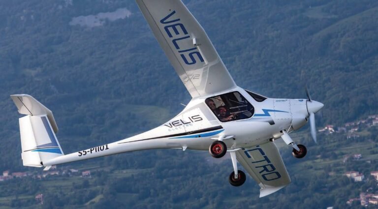 Pipistrel’s Velis Electro [Credit: Jožef Kovačič]
