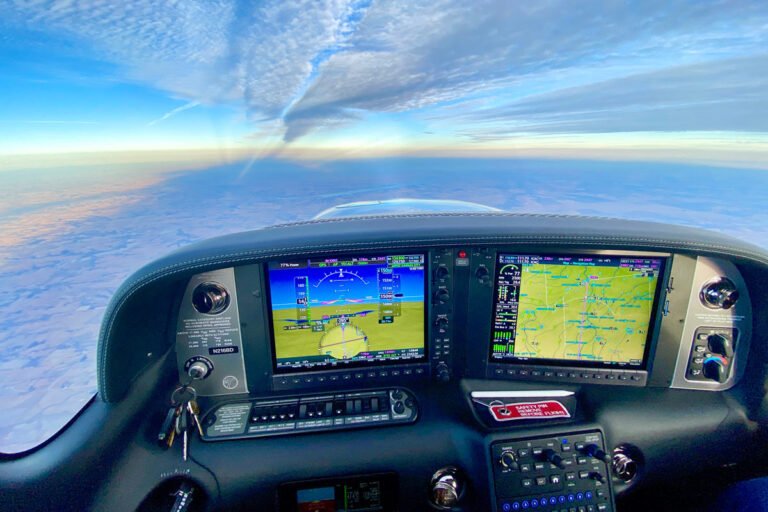 RNAV and GPS: What’s The Difference? RNAV and GPS: What's The Difference?