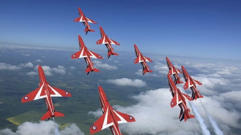 Royal Air Force Red Arrows aerobatic team to debut at 2026 AirVenture Royal Air Force Red Arrows aerobatic team to debut at 2026 AirVenture