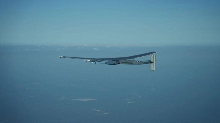 Solar Impulse 2 Lost In Skydweller Heavy UAS Crash sky
