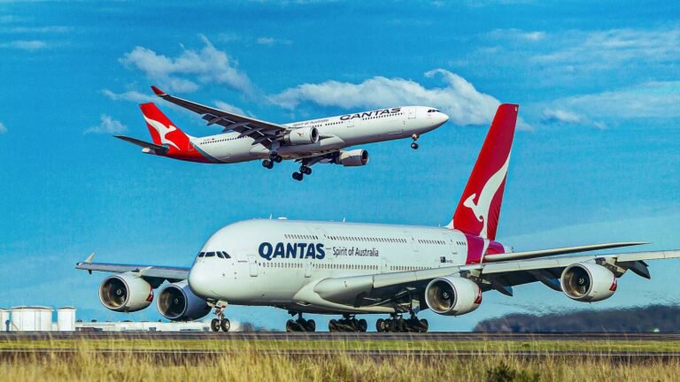 The Qantas Fleet Order In 2000 That Locked It Out Of The World's Most Popular Widebody