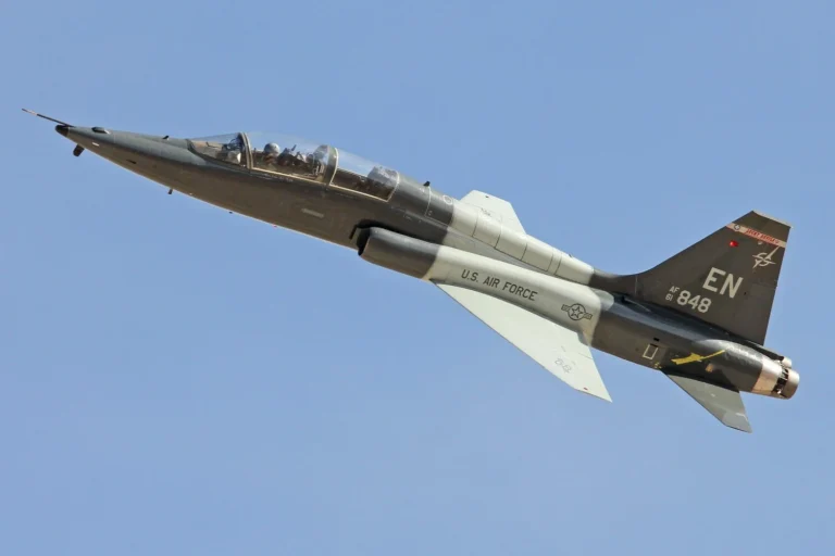 USAF lifts T-38 Talon grounding after fleet-wide inspections Air Data News